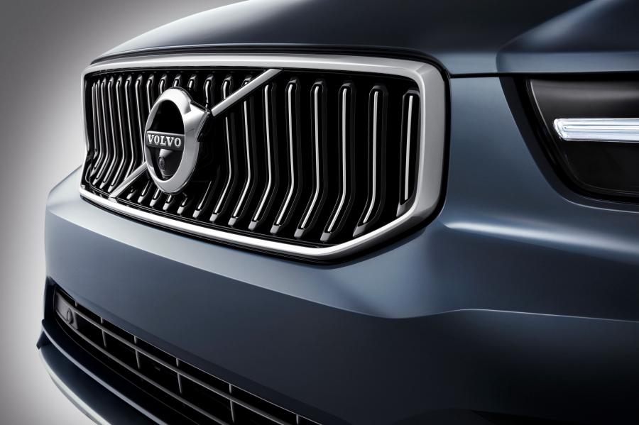 Детали экстерьера Volvo XC40 T5 Inscription 2018 года  (WW) (фото 12 из 21)